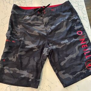 O'Neill Men's Camo Board Shorts - Black, Gray, and Red